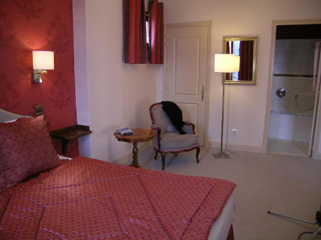 Cit'Hotel Sphinx - Hotel Montélimar Kamer foto
